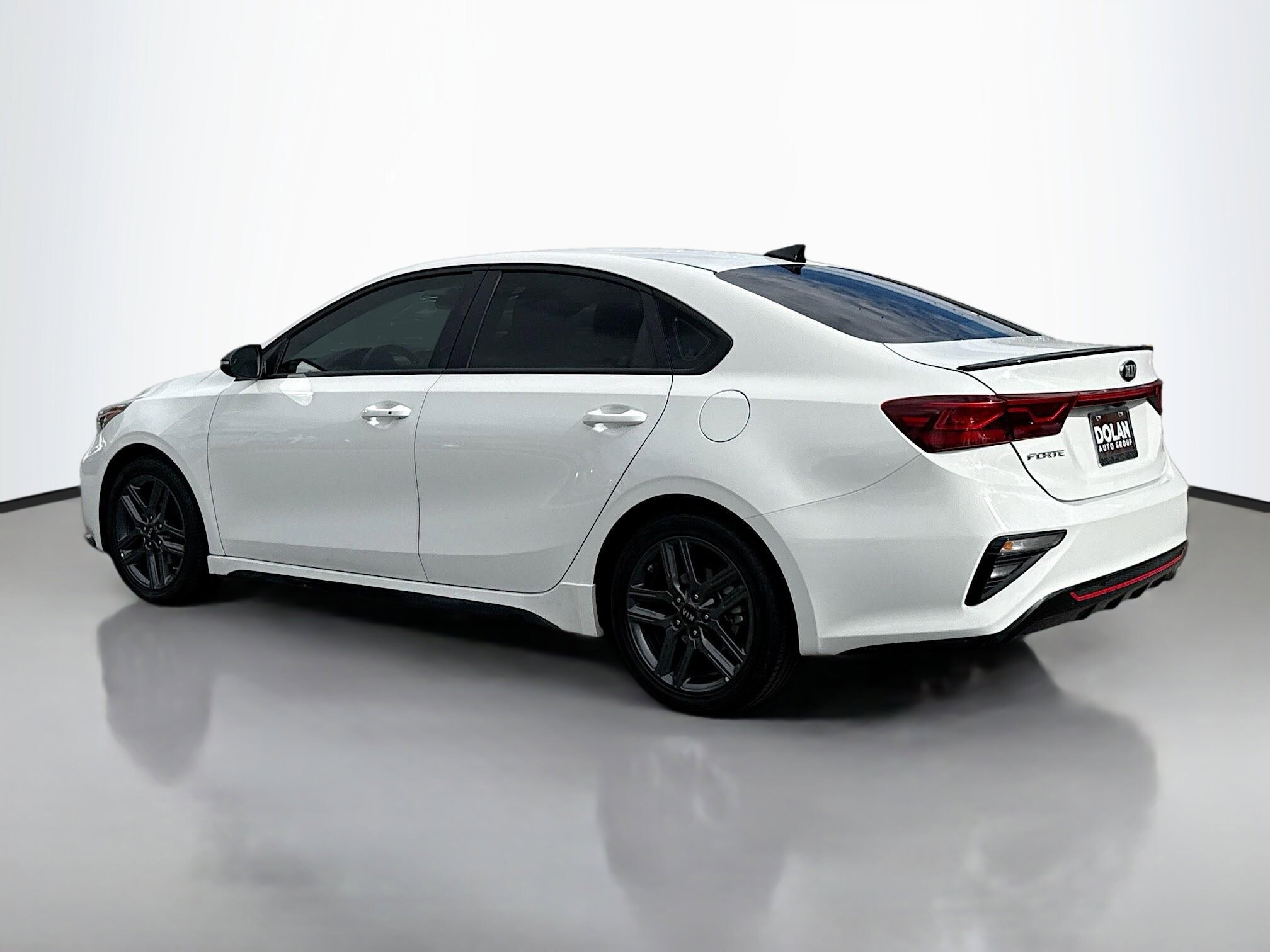 2020 Kia Forte GT-Line photo 2