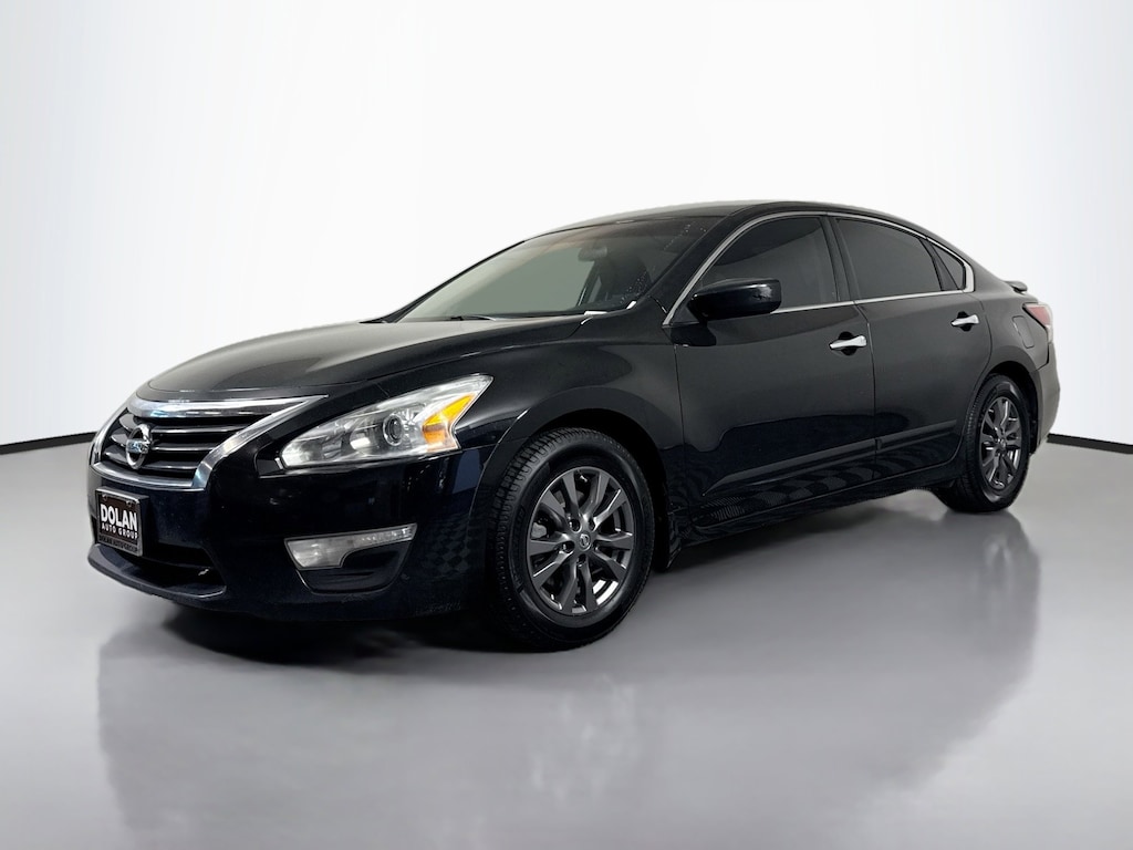 Used 2015 Nissan Altima 2.5 S Sedan