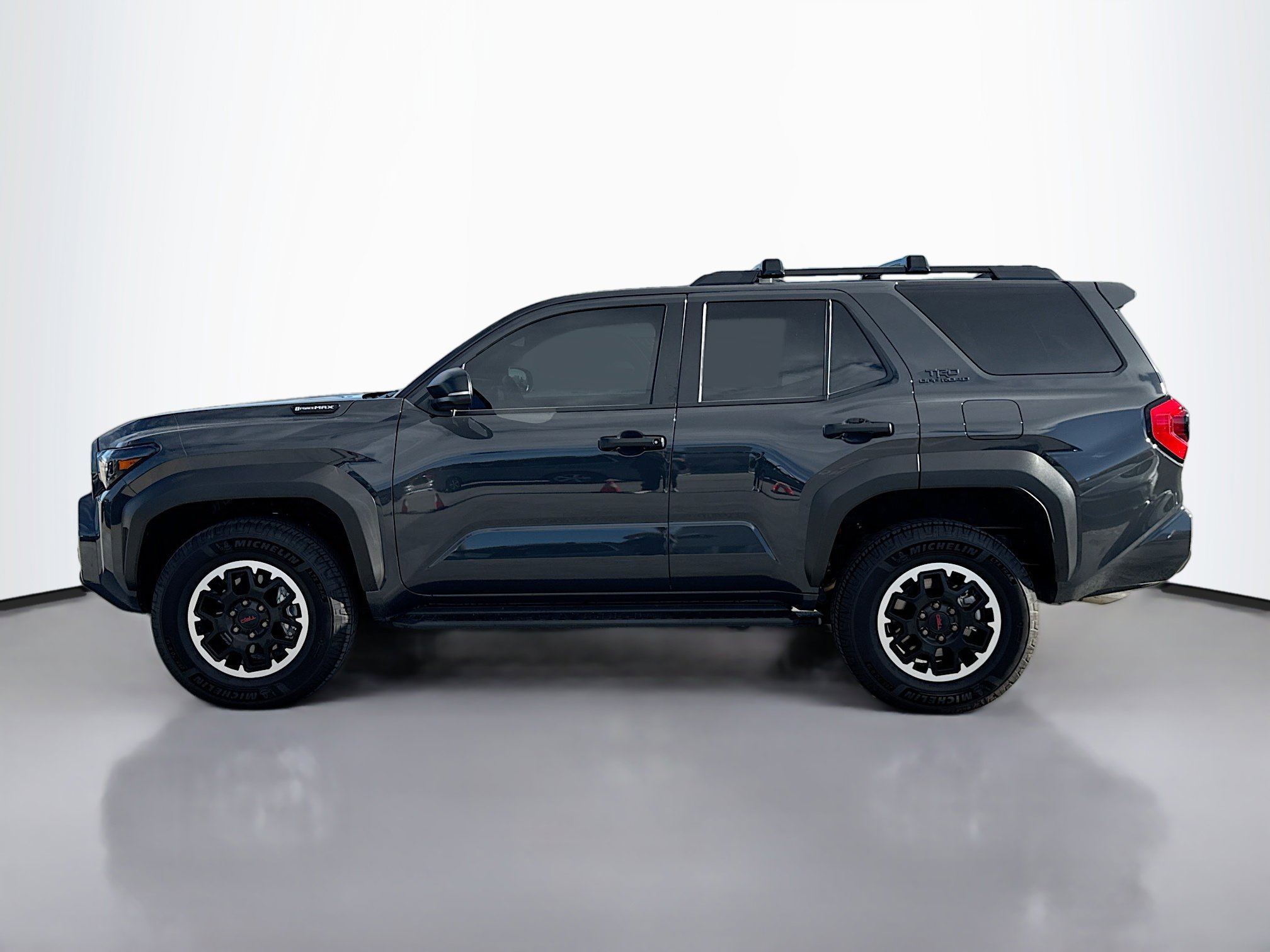 2025 Toyota 4Runner TRD photo 3