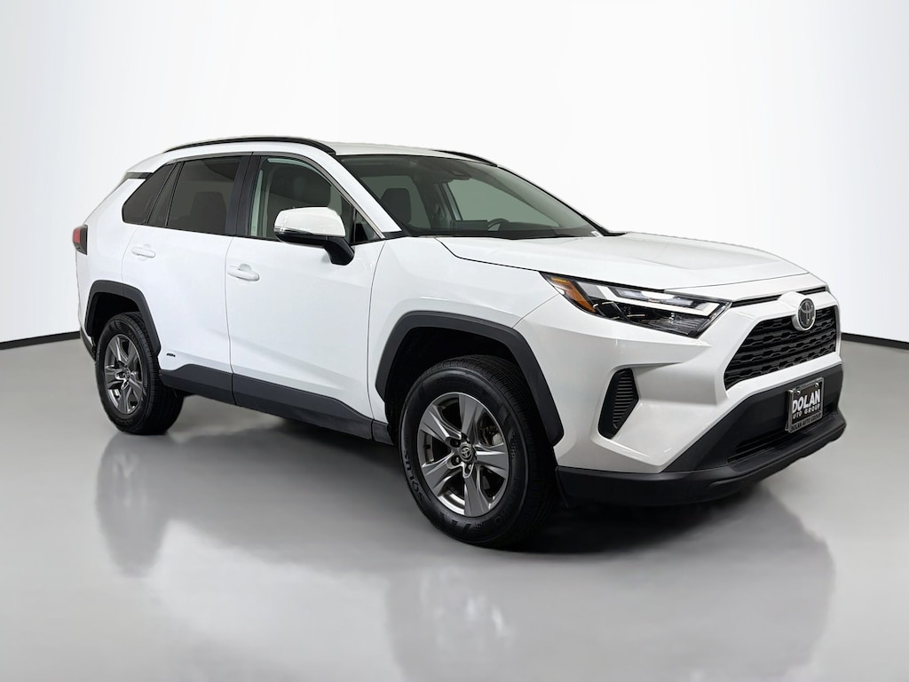 Used 2025 Toyota RAV4 Hybrid XLE SUV