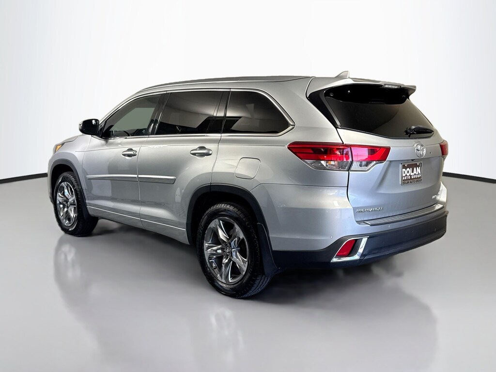 Used 2019 Toyota Highlander Limited Platinum SUV