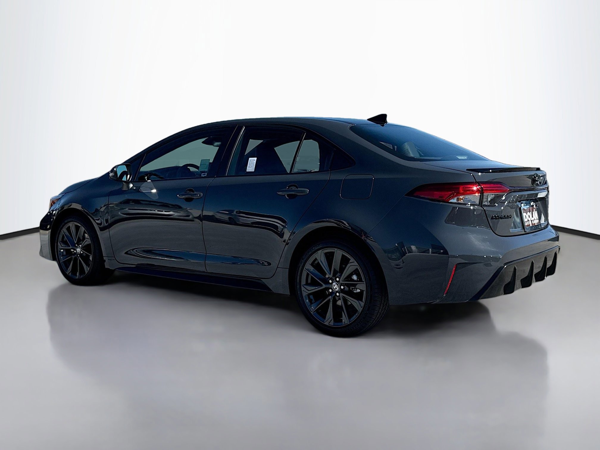 2025 Toyota Corolla XSE photo 3