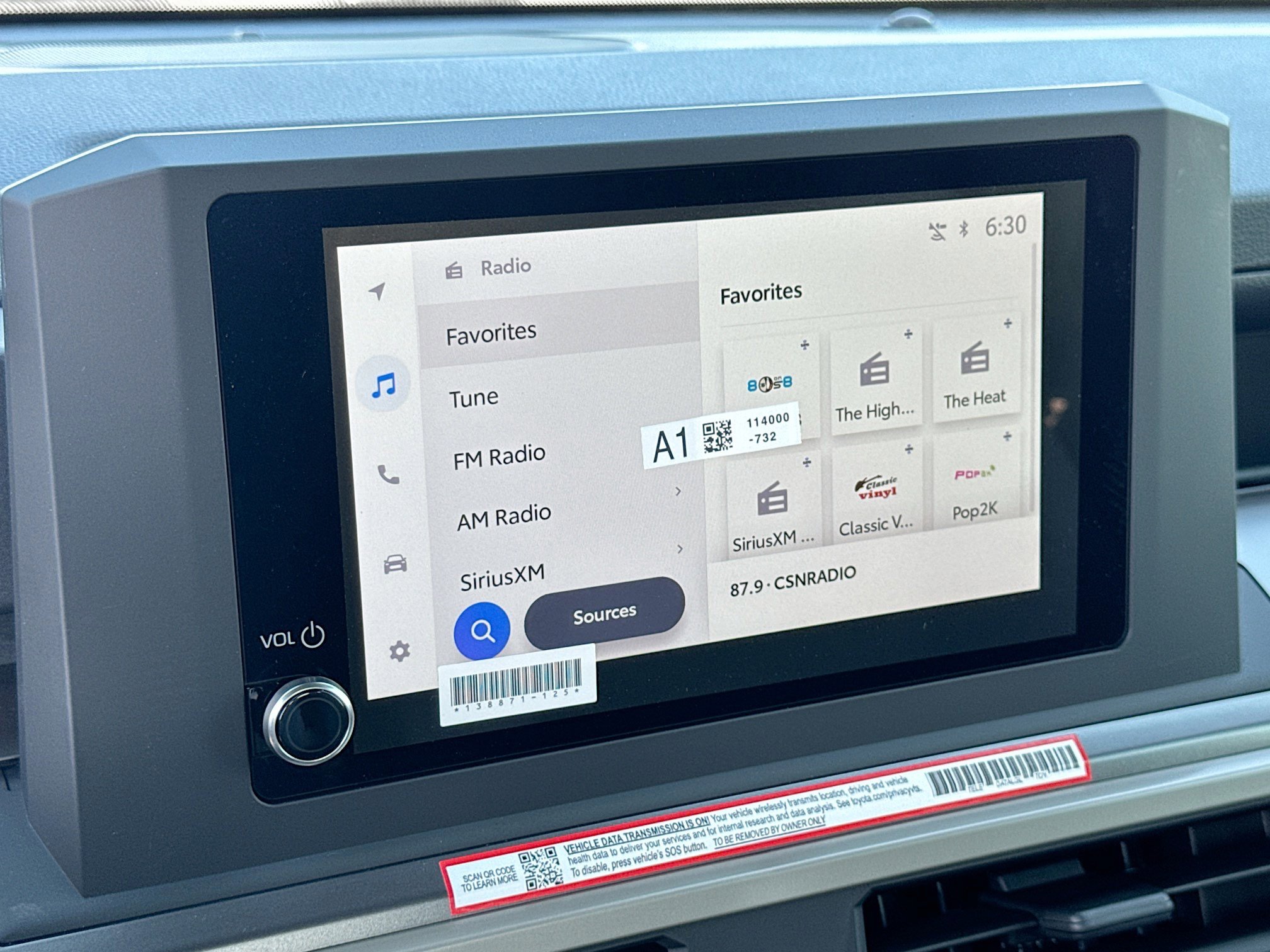 2025 Toyota Tacoma SR5 - Photo 17