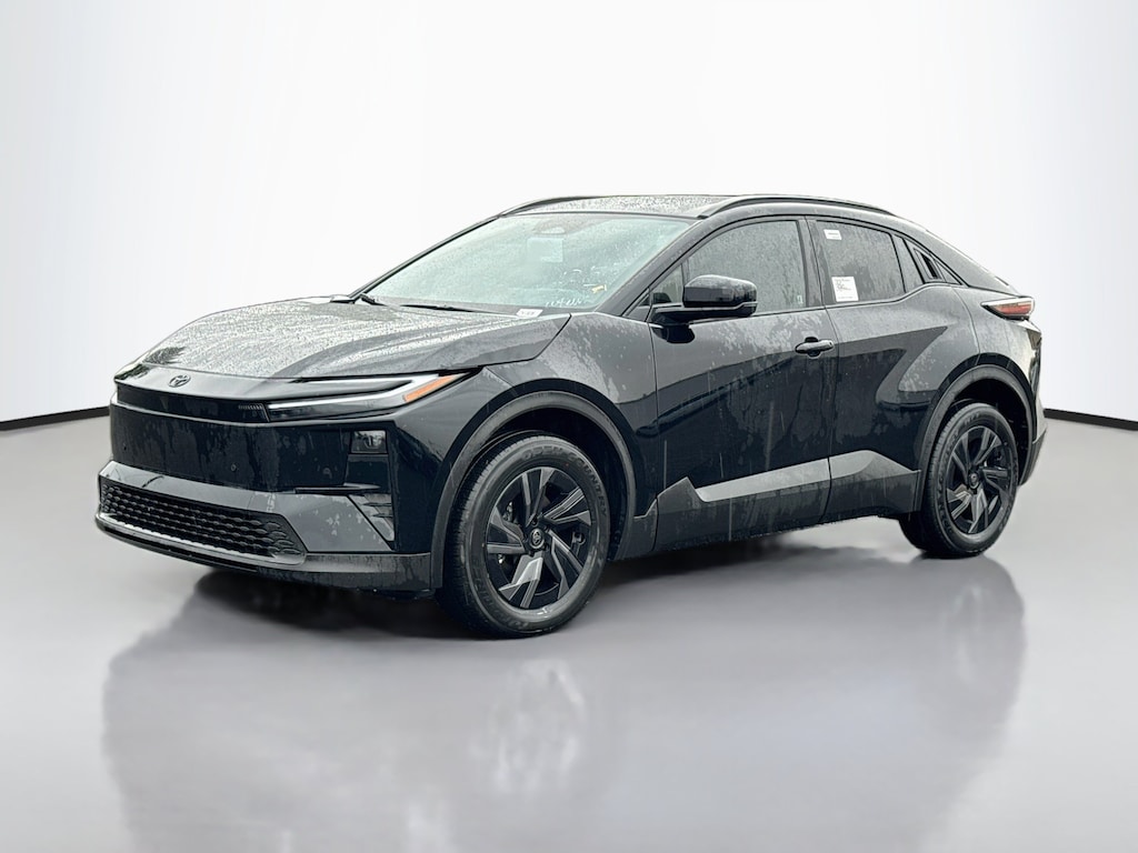 New 2026 Toyota C-HR SE SUV