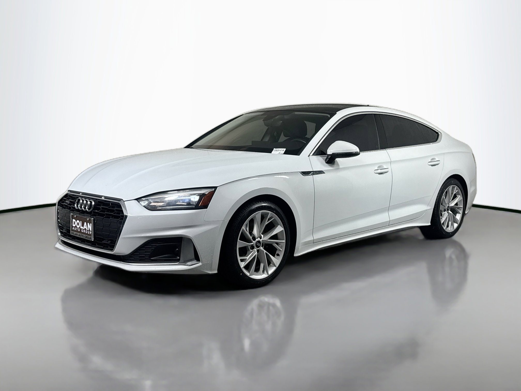 2022 Audi A5 Premium Quattro photo 2