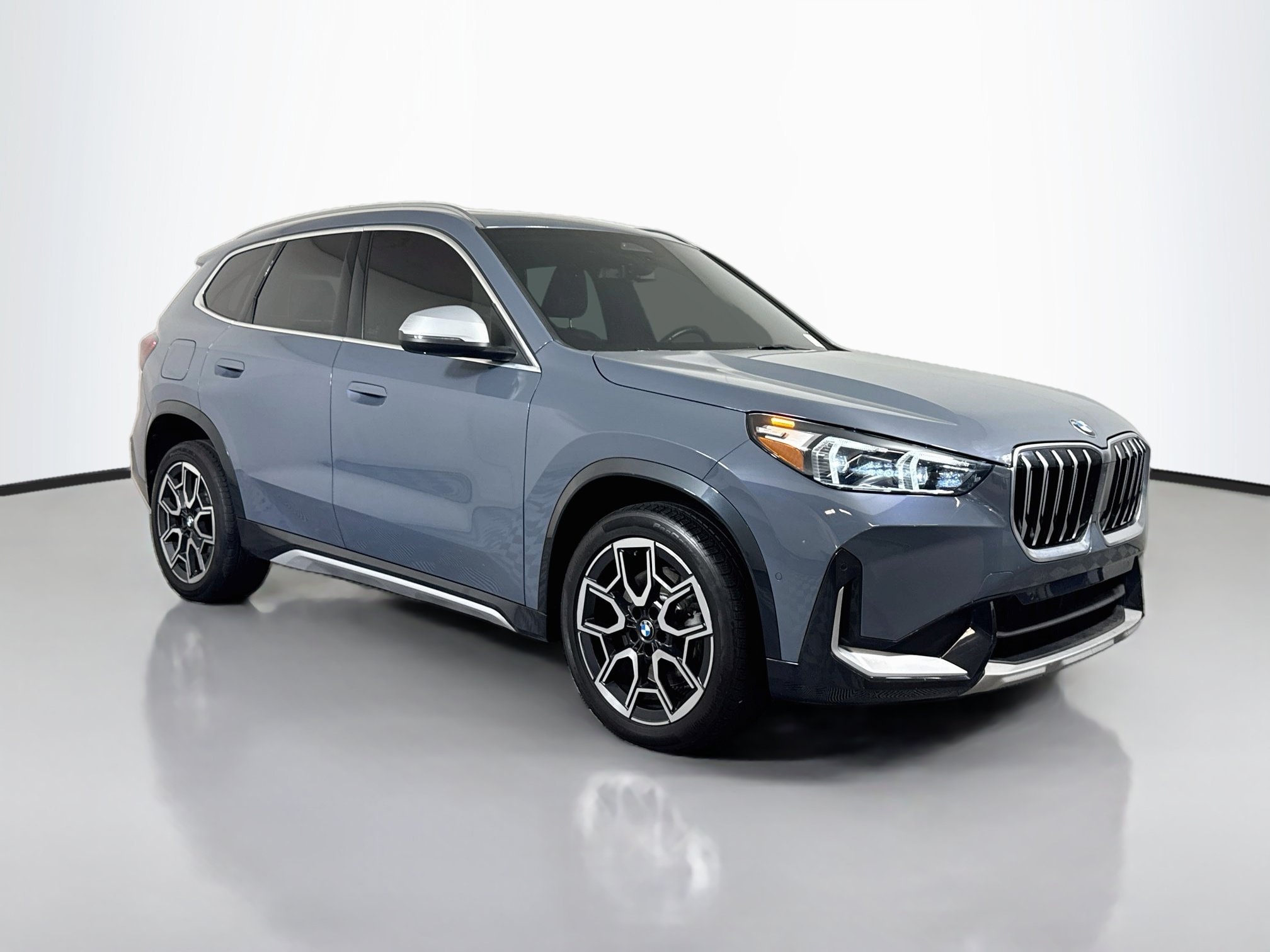 2023 BMW X1