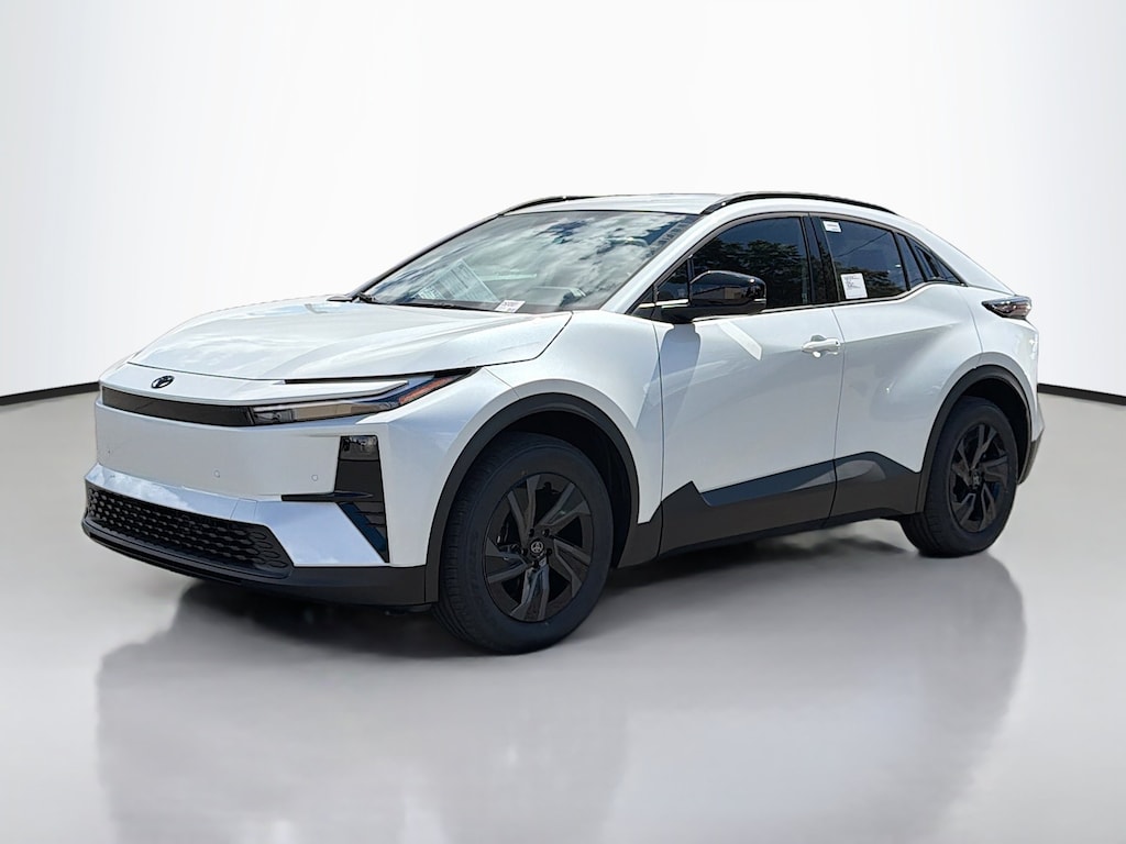 New 2026 Toyota C-HR SE SUV