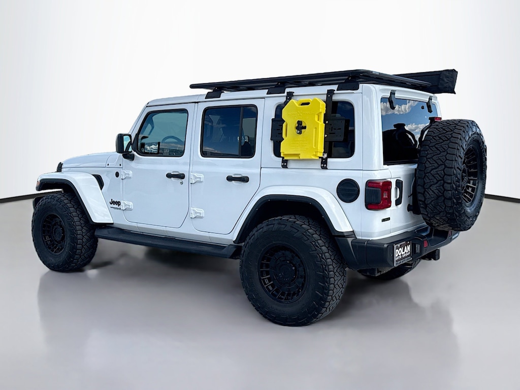 Used 2021 Jeep Wrangler Unlimited Sahara Altitude SUV