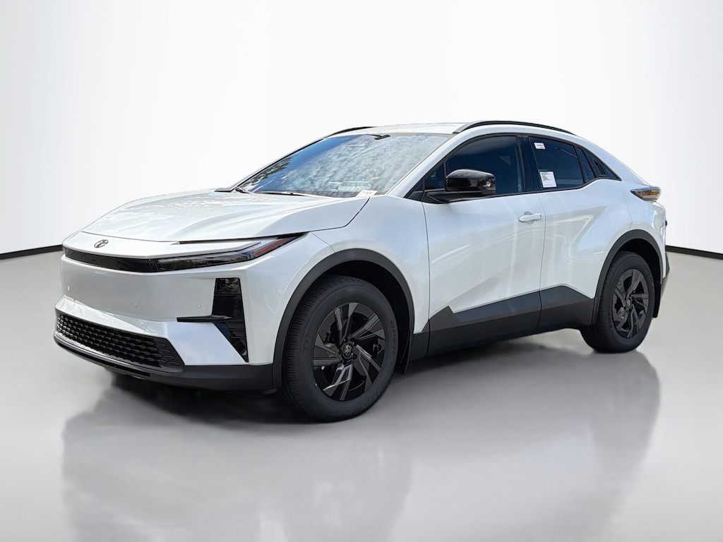 New 2026 Toyota C-HR SE SUV