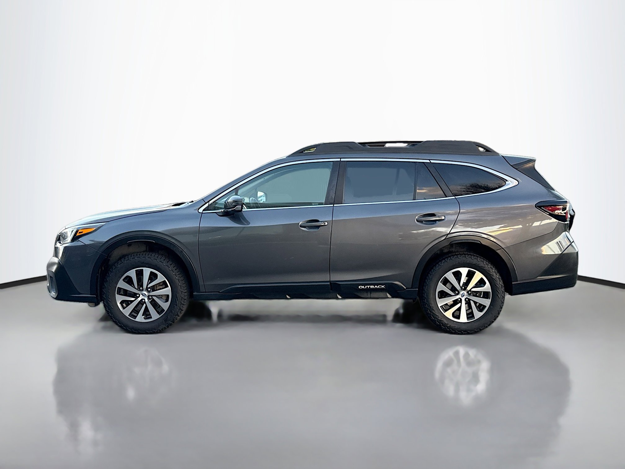 2022 Subaru Outback Premium photo 2