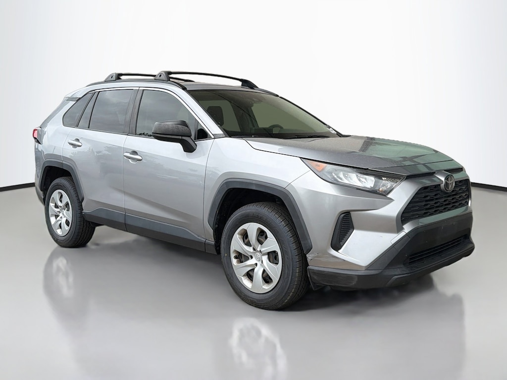 Used 2019 Toyota RAV4 LE SUV