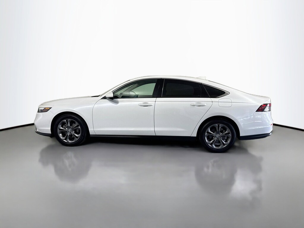 Used 2024 Honda Accord EX Sedan
