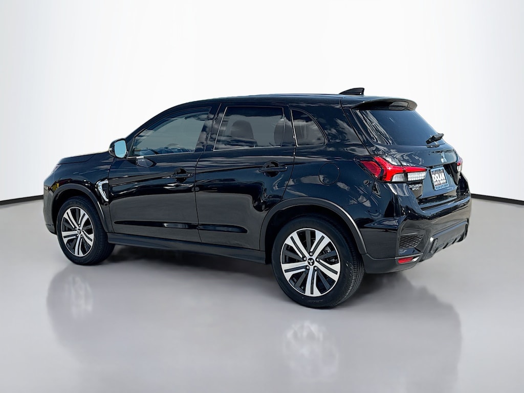 Used 2024 Mitsubishi Outlander Sport 2.0 SE SUV