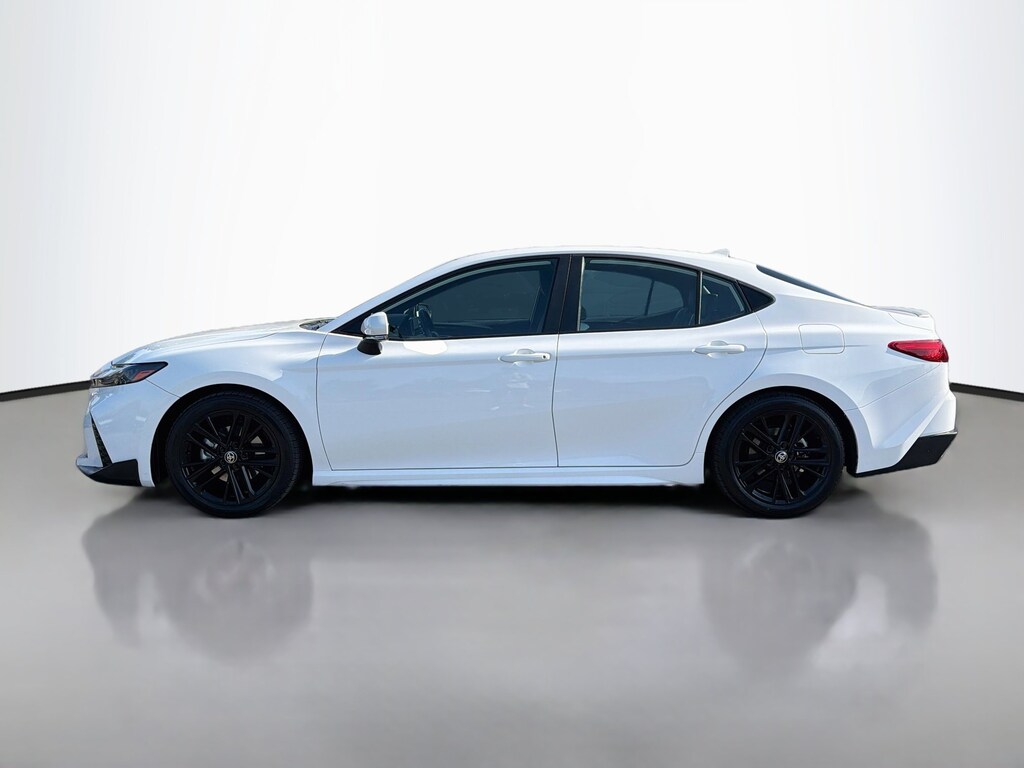 Used 2025 Toyota Camry SE Sedan