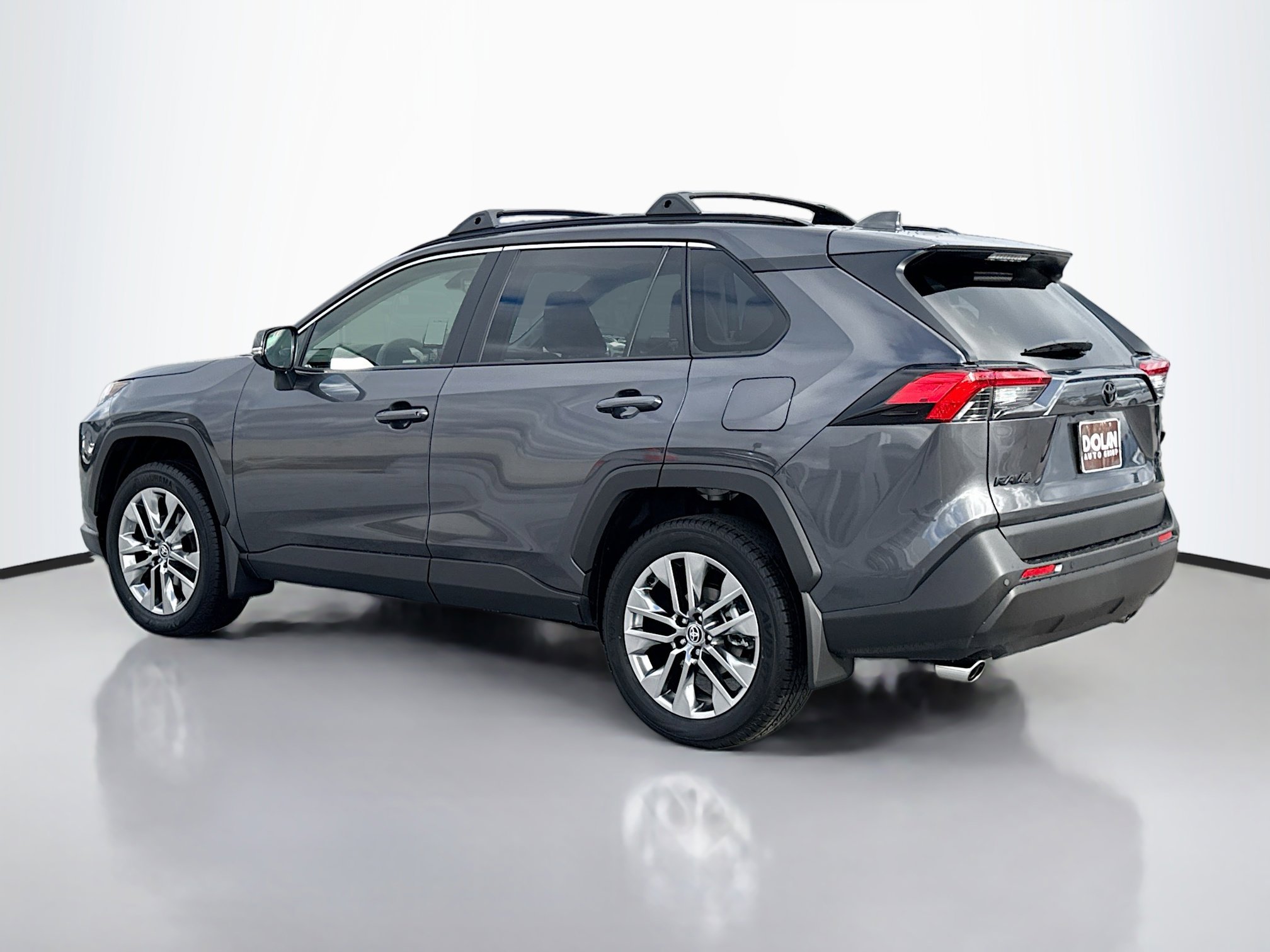 2025 Toyota RAV4 XLE Premium photo 3