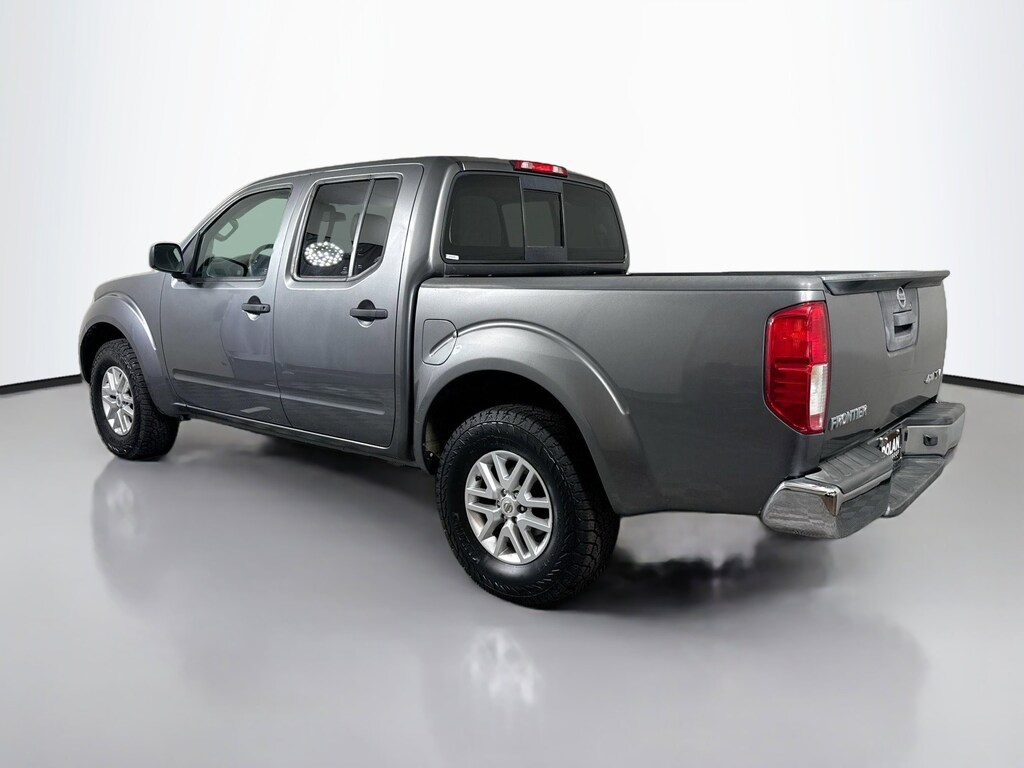 Used 2016 Nissan Frontier SV Truck Crew Cab