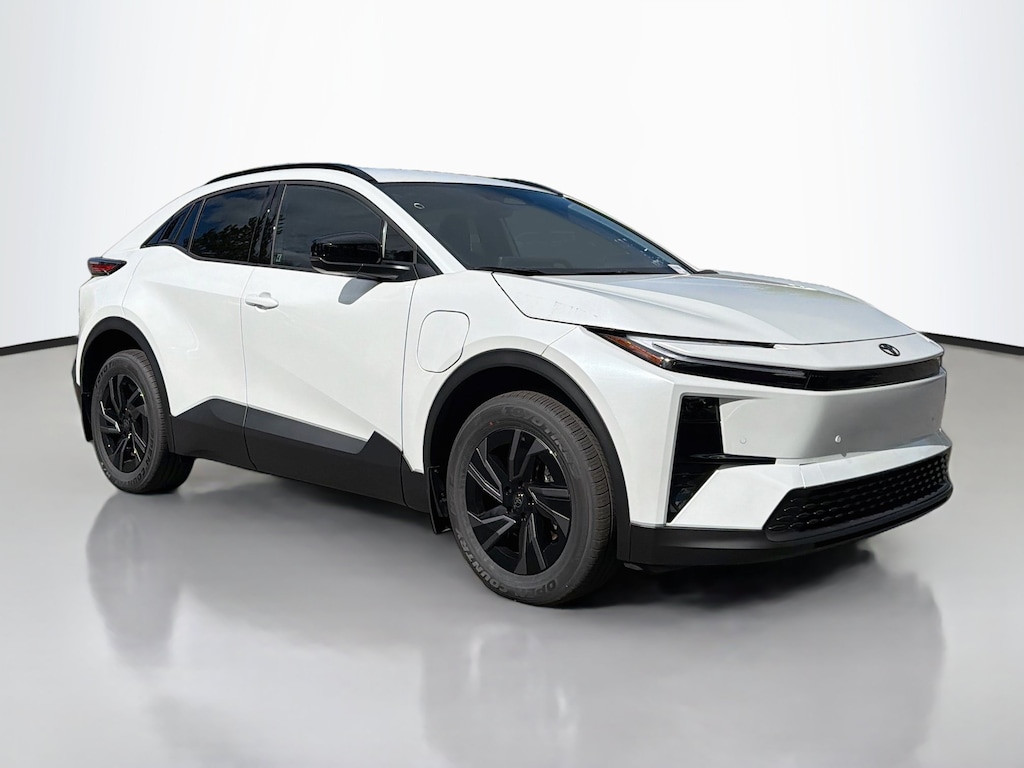 New 2026 Toyota C-HR SE SUV