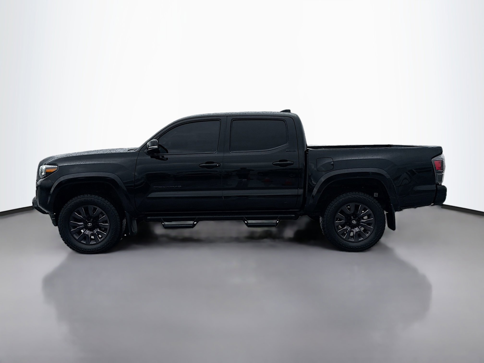 2021 Toyota Tacoma Limited photo 3