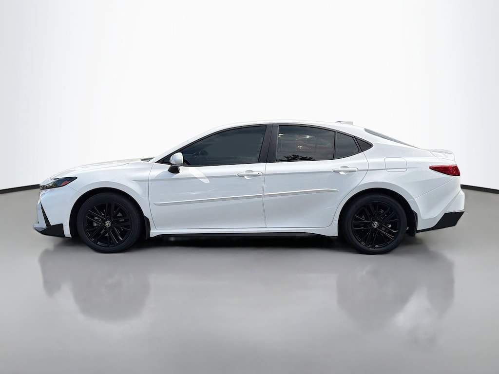 Used 2025 Toyota Camry SE Sedan