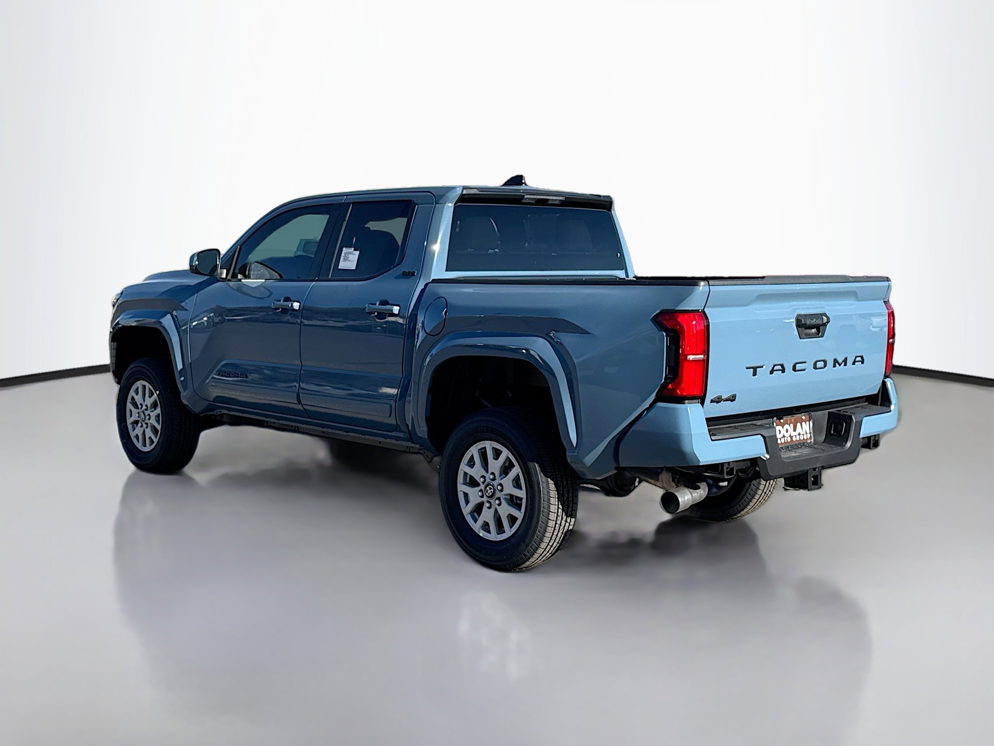 2026 Toyota Tacoma SR5 photo 4