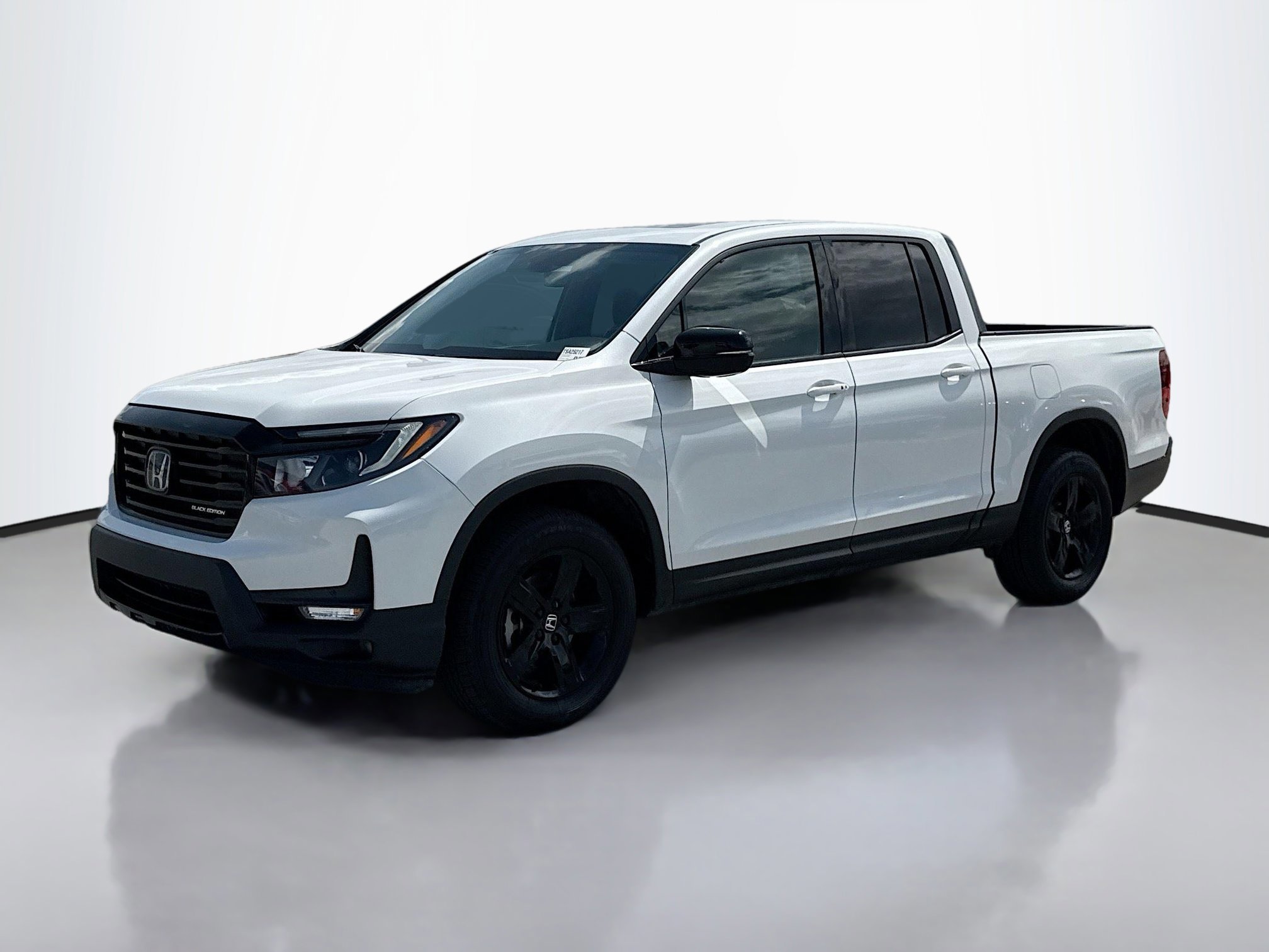 2023 Honda Ridgeline Black Edition photo 4
