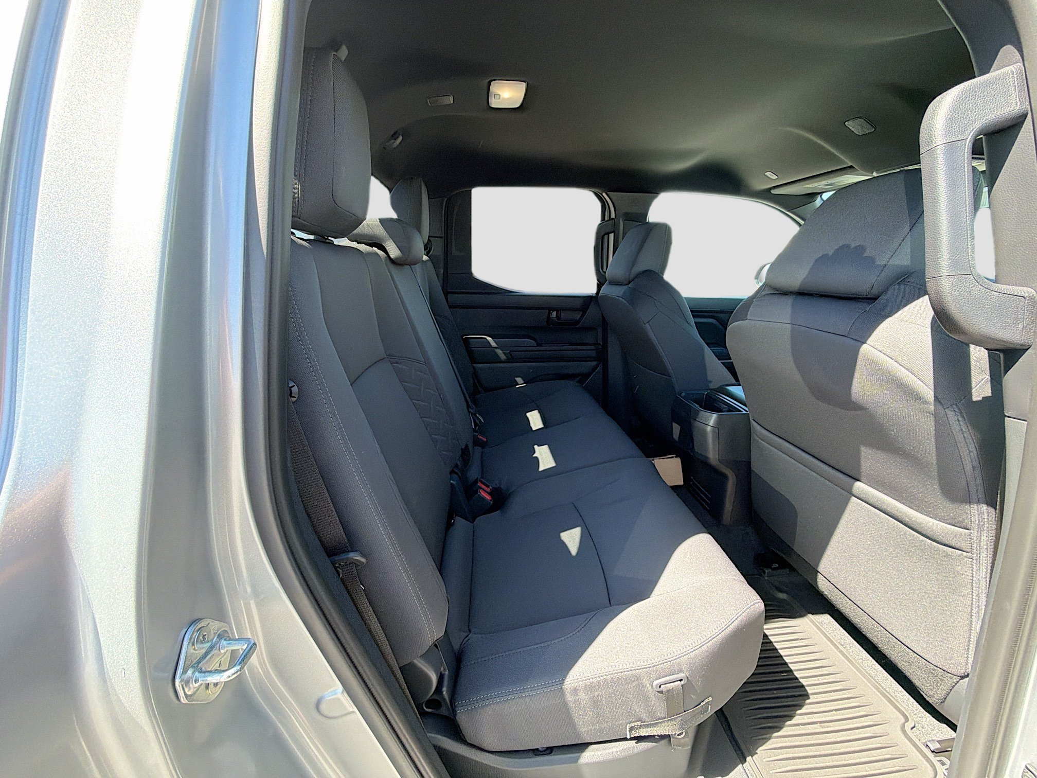 2026 Toyota Tacoma SR5 - Photo 27
