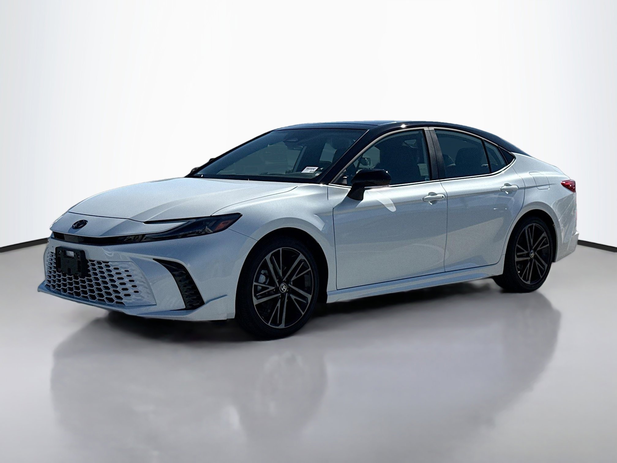 2025 Toyota Camry XSE photo 2