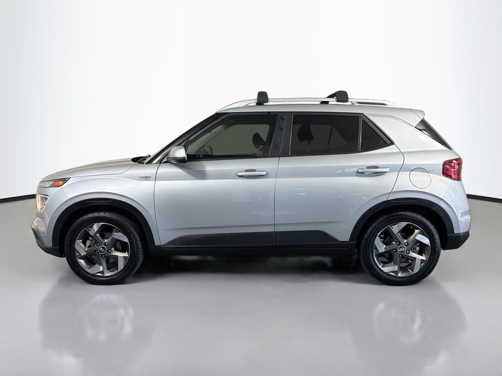 Used 2021 Hyundai Venue SEL SUV