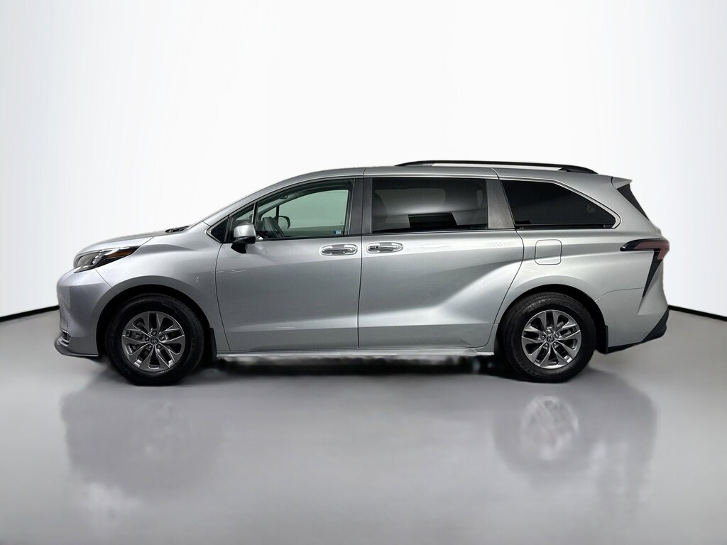 Used 2024 Toyota Sienna XLE Van Passenger Van