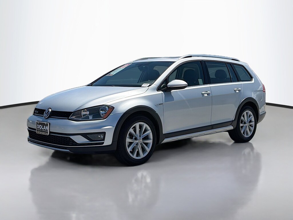 Used 2017 Volkswagen Golf Alltrack TSI SE Wagon