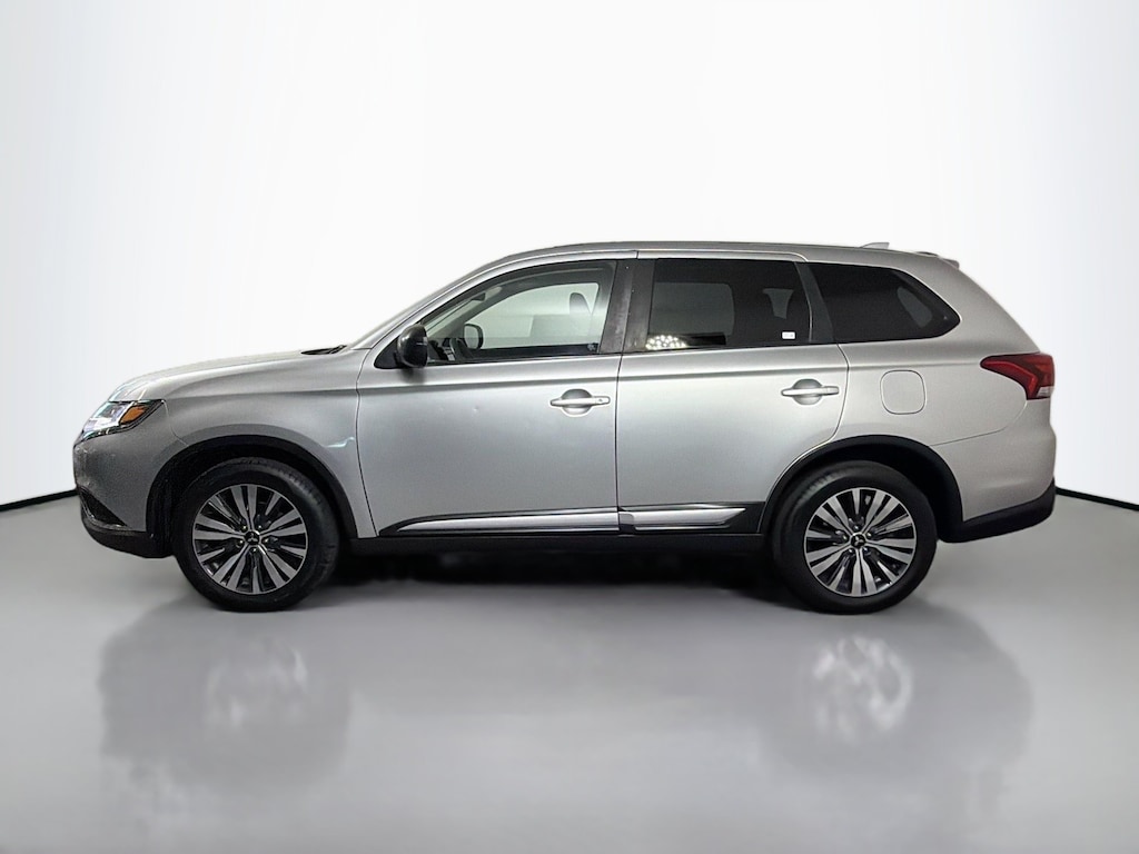 Used 2020 Mitsubishi Outlander ES CUV