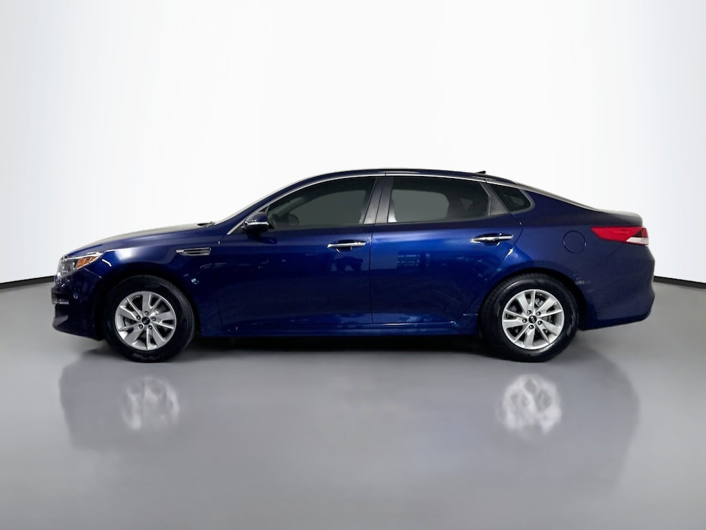 Used 2018 Kia Optima LX Sedan