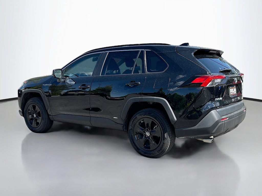Used 2022 Toyota RAV4 Hybrid LE SUV