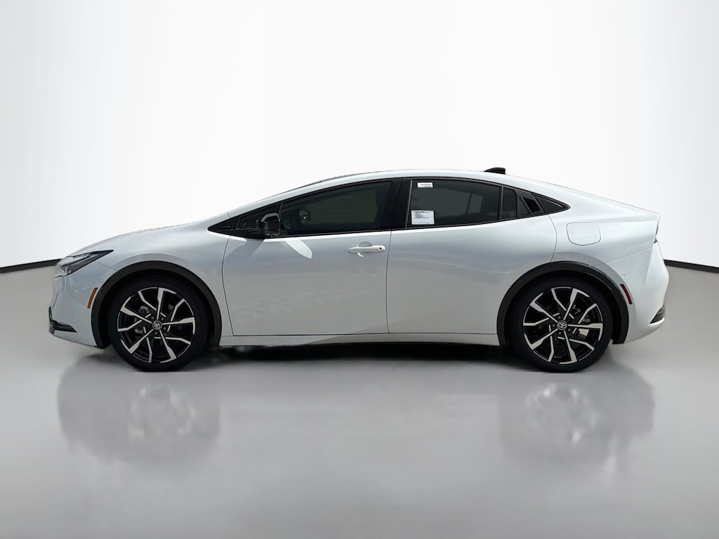 New 2026 Toyota Prius Plug-in Hybrid XSE Premium Hatchback