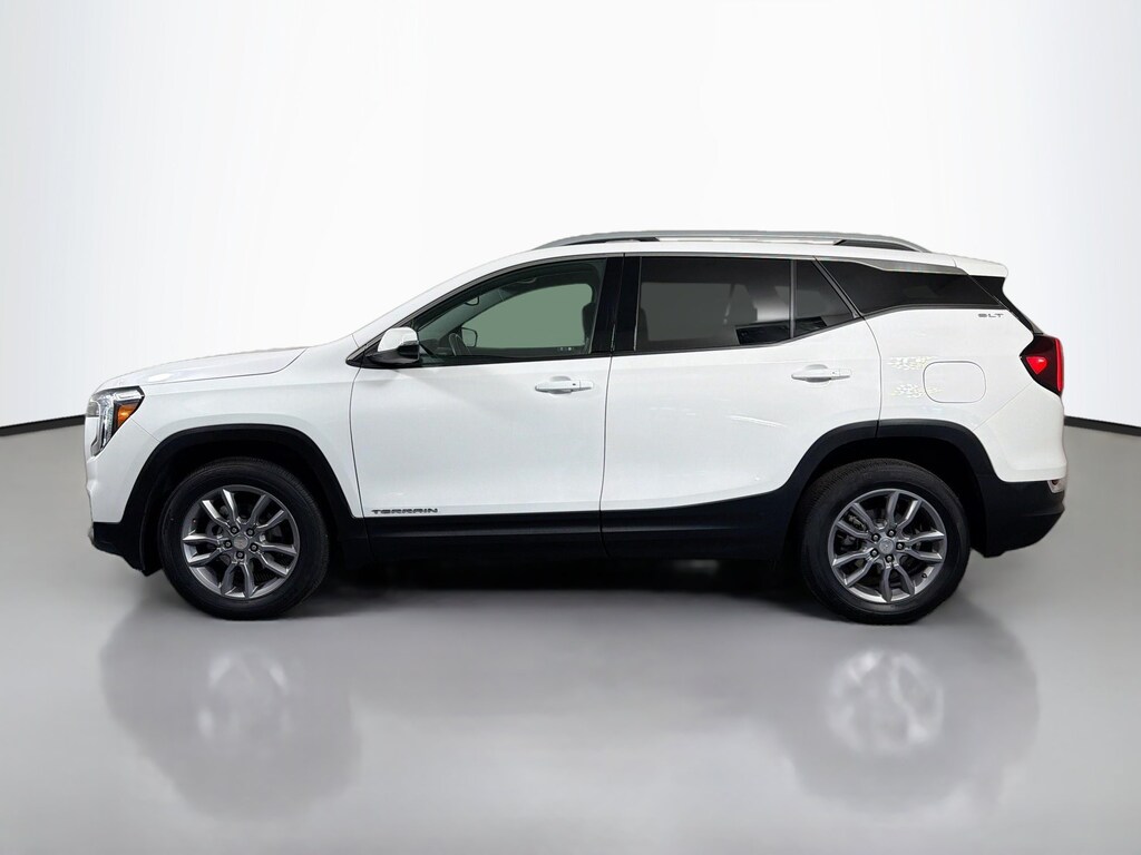 Used 2022 GMC Terrain SLT SUV