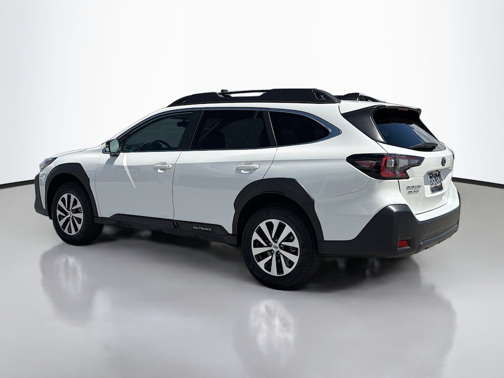 Used 2025 Subaru Outback Premium SUV