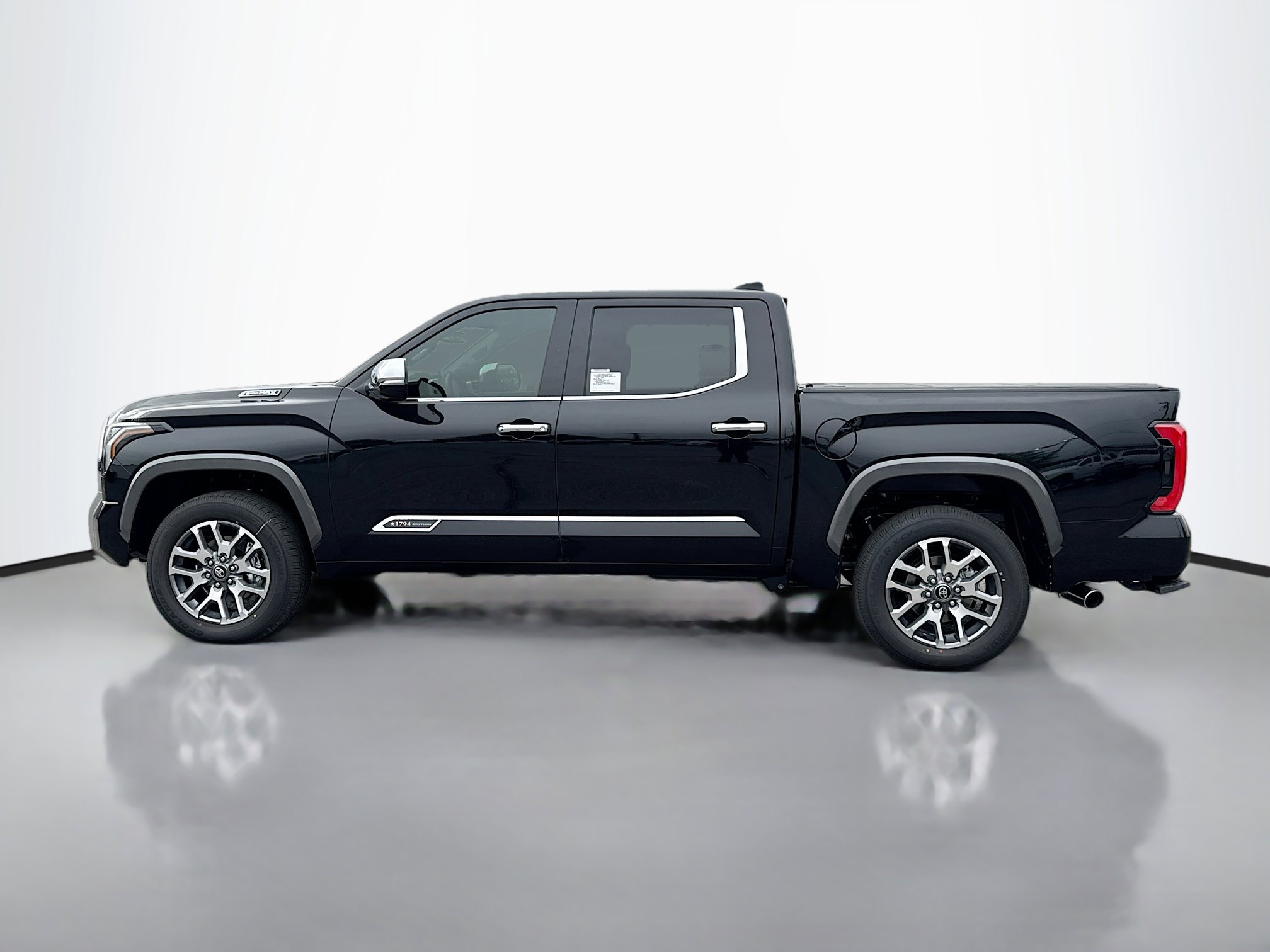 2025 Toyota Tundra 1794 Edition photo 3