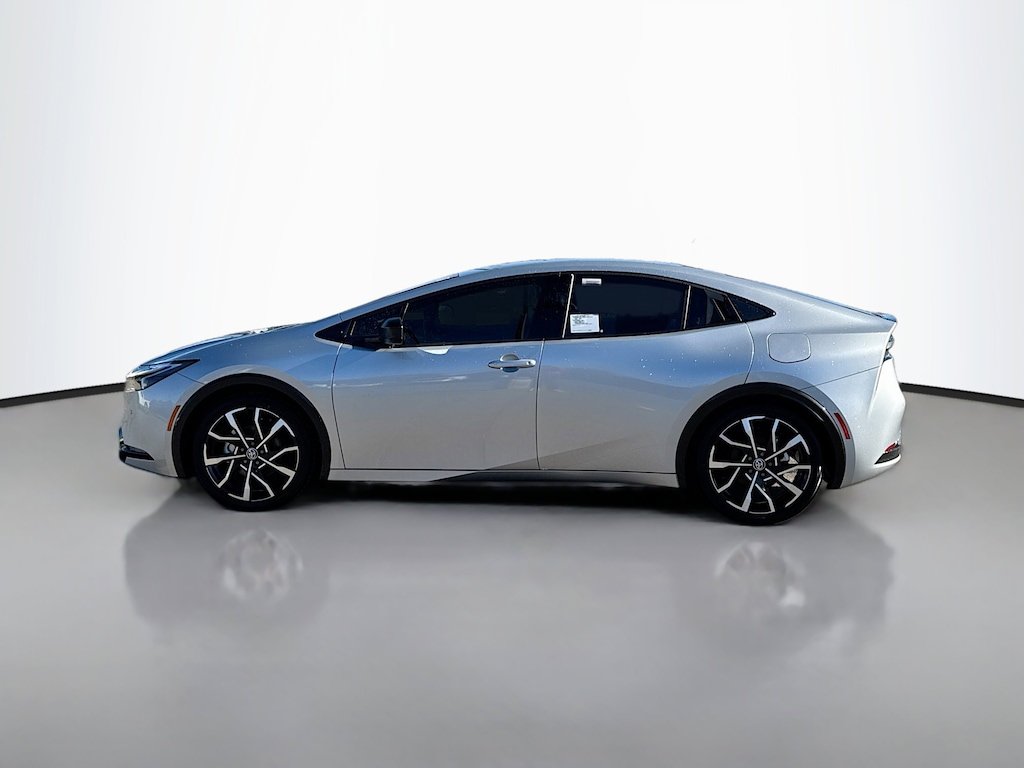 New 2026 Toyota Prius Plug-in Hybrid XSE Hatchback