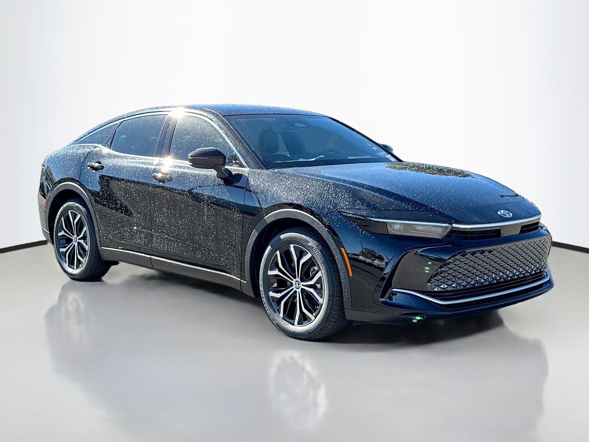 2026 Toyota Crown XLE's photo