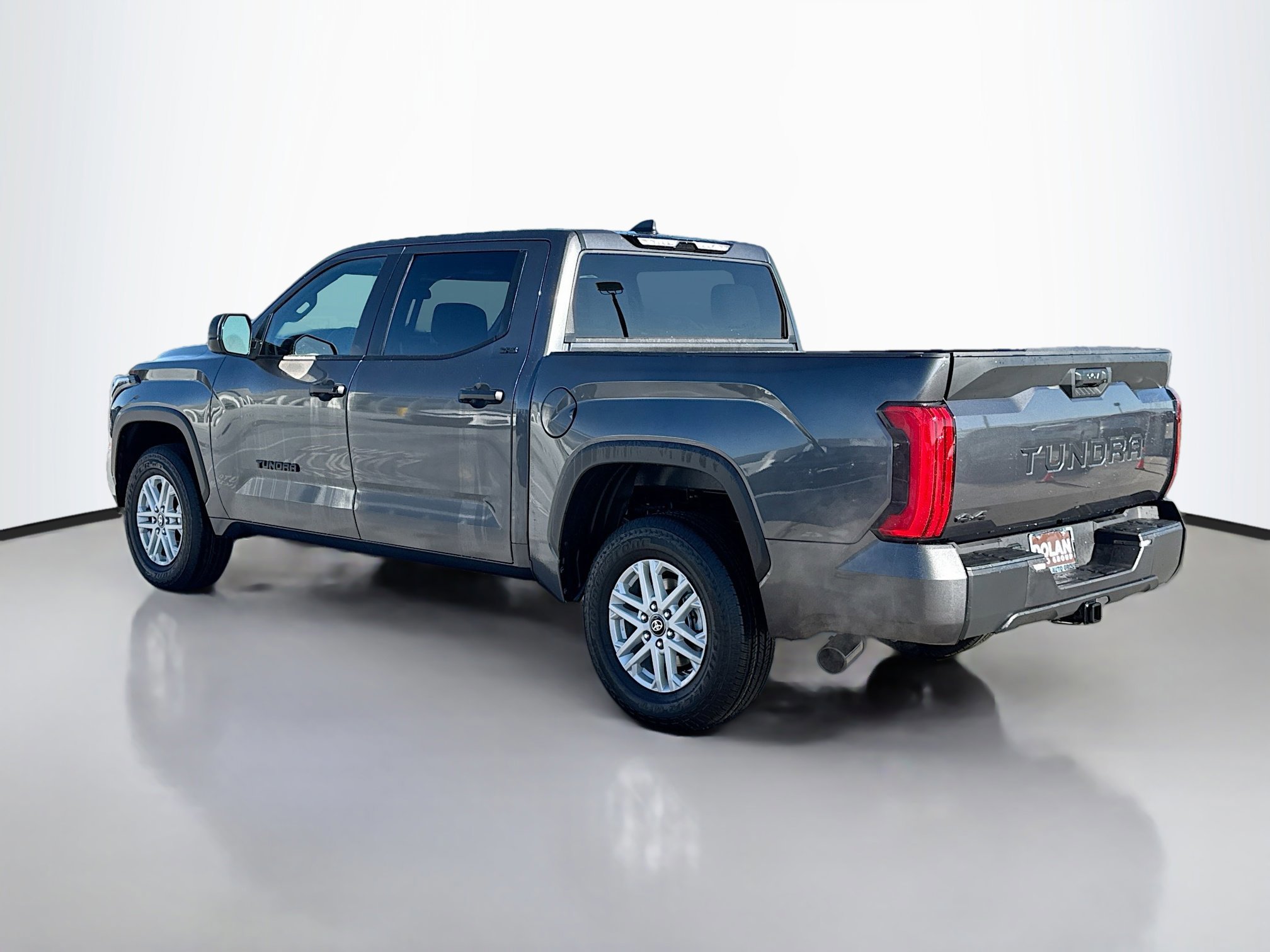 2026 Toyota Tundra SR5 CrewMax photo 3