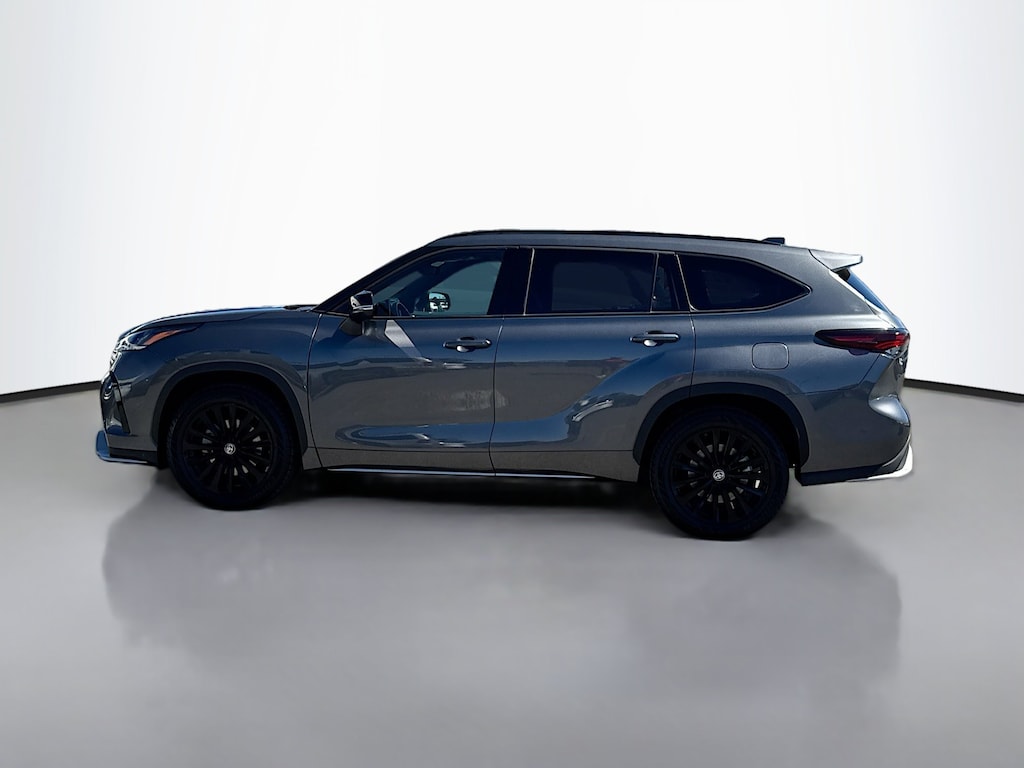 Certified 2025 Toyota Highlander XSE SUV