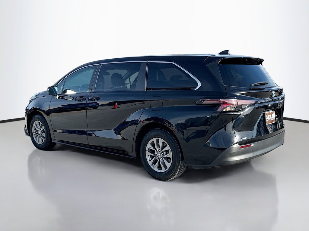 Certified 2024 Toyota Sienna LE Van Passenger Van