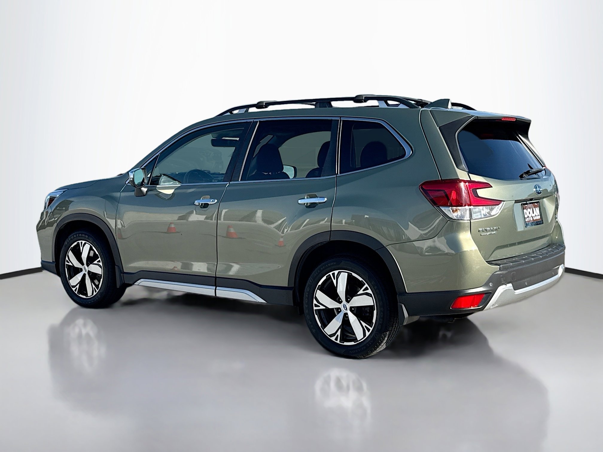 2019 Subaru Forester Touring photo 4