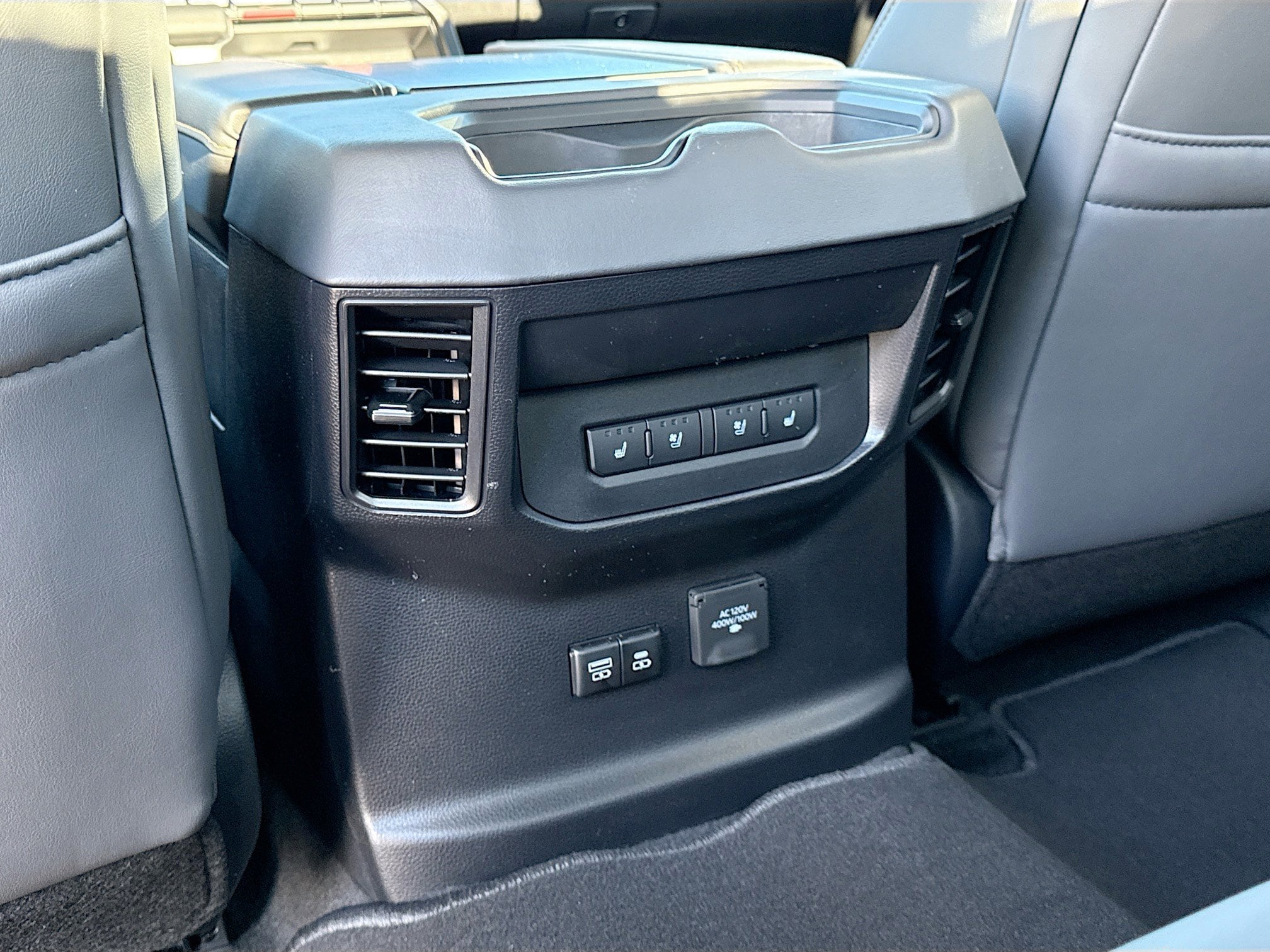 2026 Toyota Tundra Capstone - Photo 27