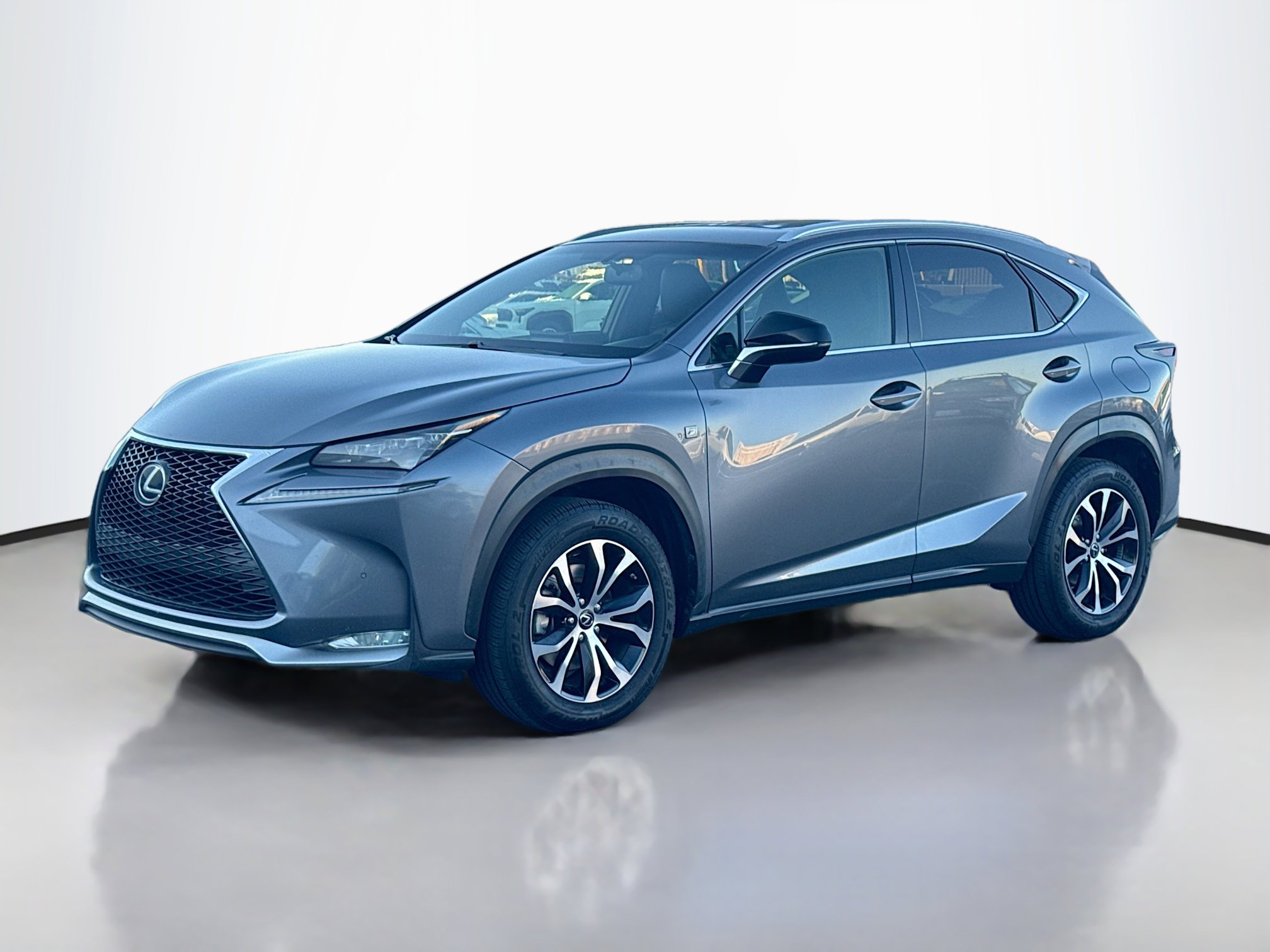 2016 Lexus NX 200t Luxury photo 2