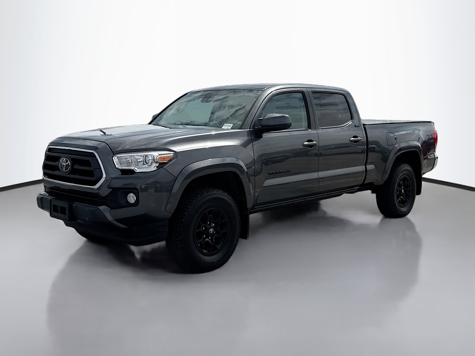 2021 Toyota Tacoma SR5 photo 2