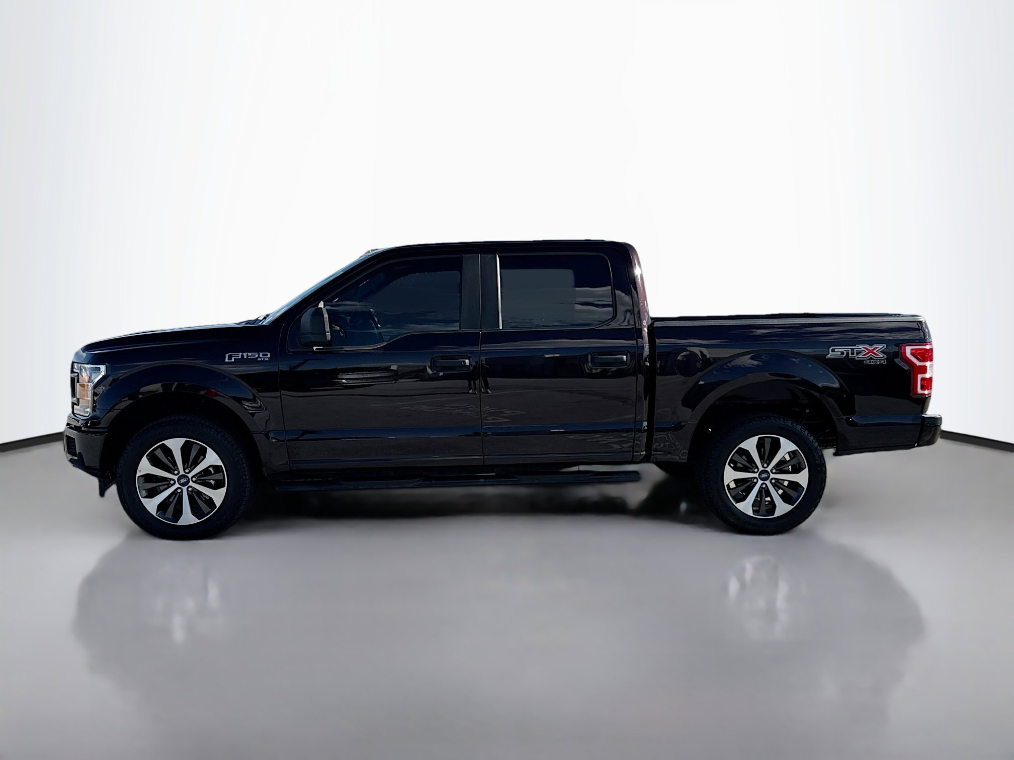2020 Ford F-150 XL photo 3