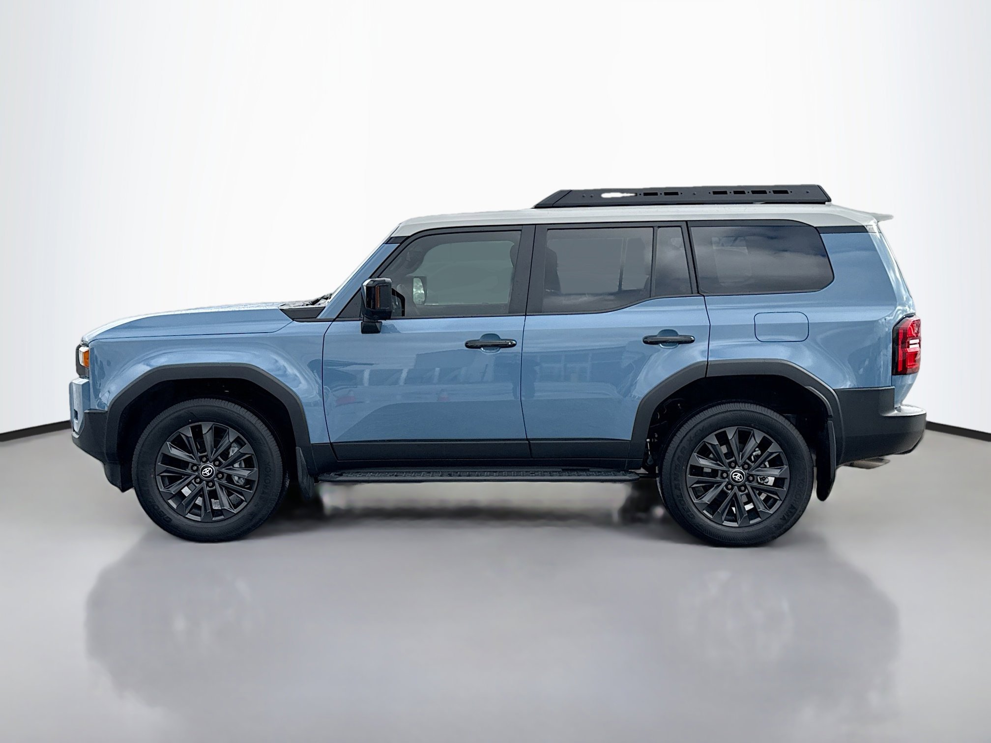2025 Toyota Land Cruiser Base photo 3