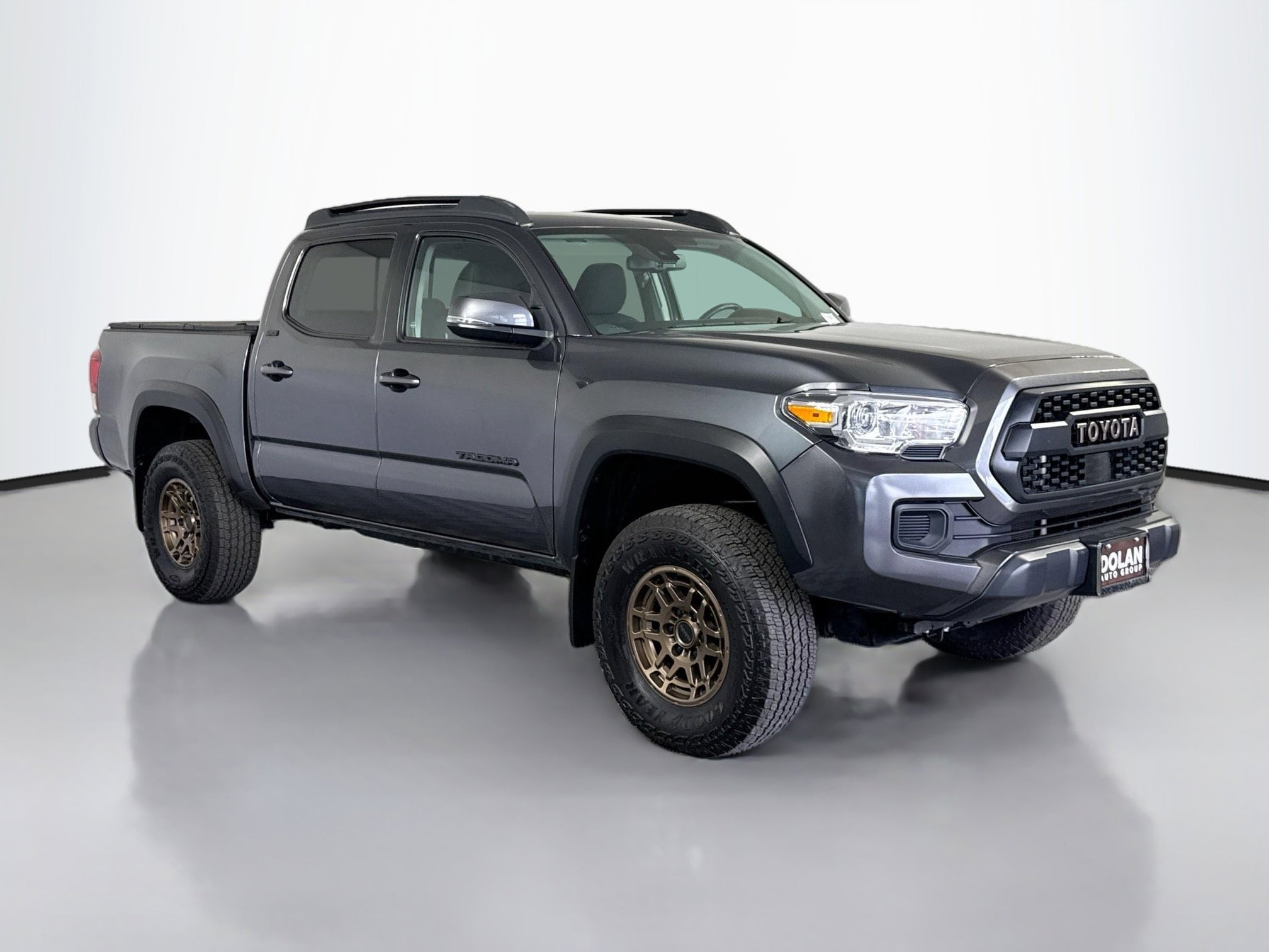 2023 Toyota Tacoma Trail Double Cab 4WD V6 Auto Short Bed's photo