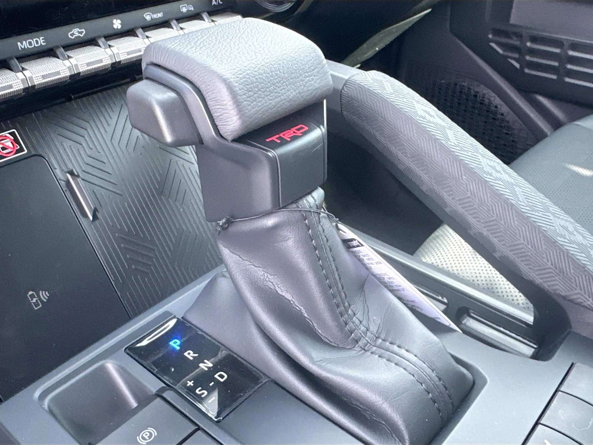 2025 Toyota Tacoma TRD Off Road - Photo 20
